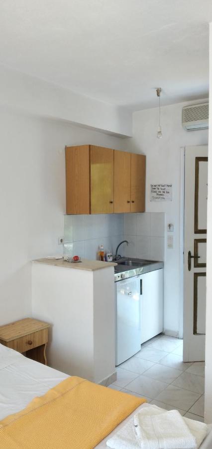 Raymondos Apartments Ласси Экстерьер фото